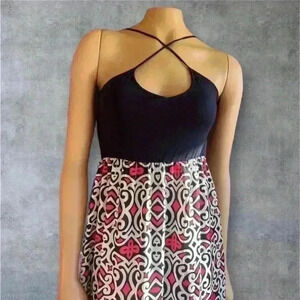 Monelle maxi dress size M